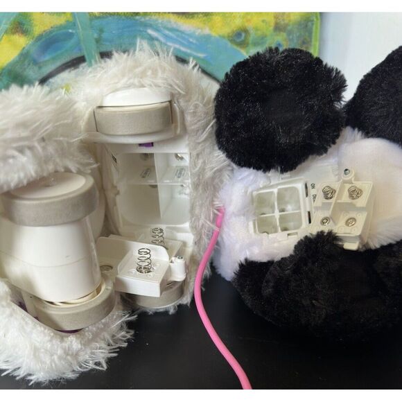 FurReal Friends Baby Panda and‎ GoGo  Moving Talking Toy lot 2013 ~ Animated ~ - Picture 9 of 9